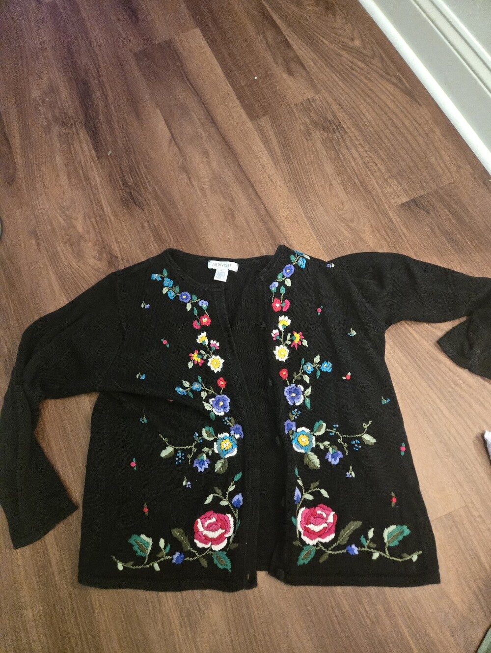 Vintage Black W/ Bright 3D  Embroidered Floral Women’s Sweater Cardigan L Xl